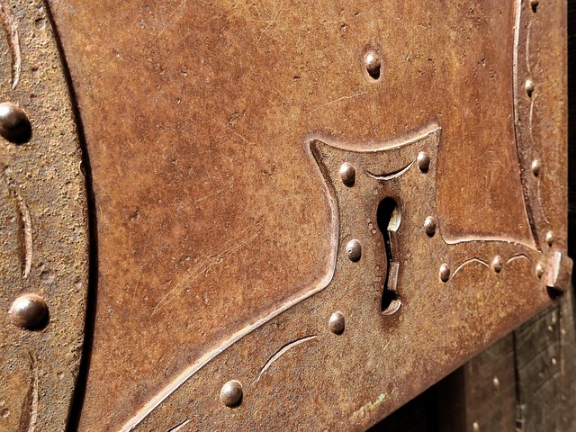 カギが曲がった・折れてしまった時の対処とカギ屋